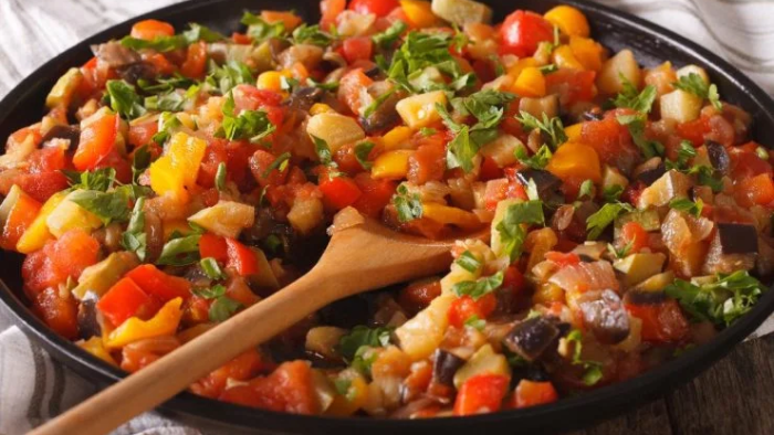 Ratatouille: o rețetă foarte gustoasă cu doar 150 de calorii!