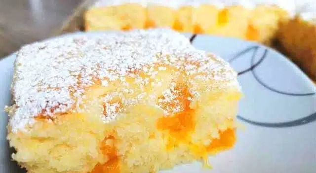 Rețetă Ruck Zuck de prăjitură cu chefir și mandarine
