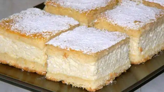 Rețeta irezistibil de bună a prăjiturii cu cremă a bunicii