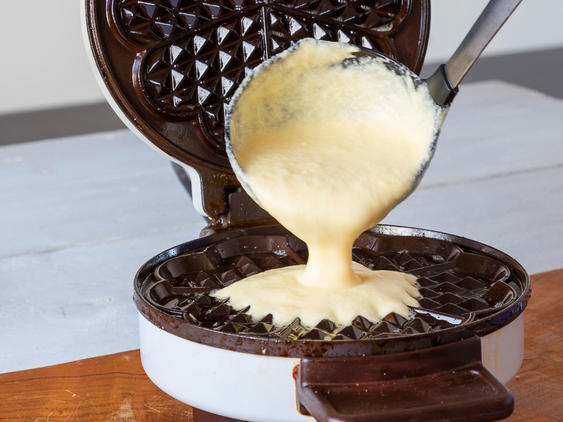 Aluat de vafe – Iată rețeta de bază simplă