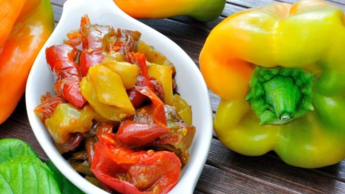 Peperonata: o rețetă săracă în carbohidrați și fără grăsimi, conține doar 160 Kcal.