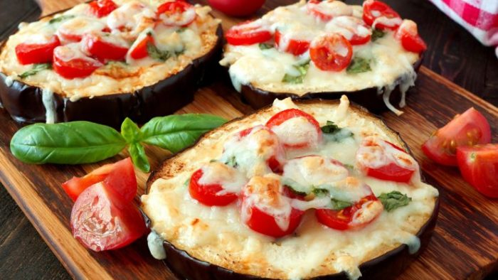 Pizza cu vinete: Sunt delicioase! Doar 50 kcal