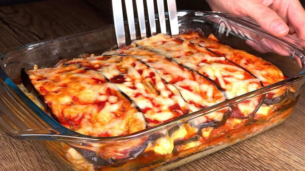 Pot mânca această lasagna de vinete chiar și în timpul unei diete stricte, am avut noroc | Doar 230 Kcal!