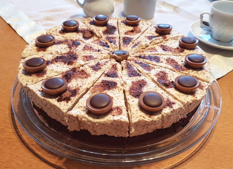 Prăjitură Toffifee