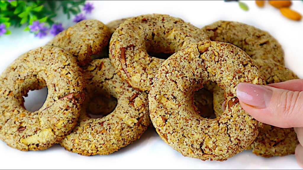 Pentru biscuiții de mic dejun sunt suficiente doar 2 ingrediente: nu cresc brusc nivelul zahărului din sânge și sunt delicioși!