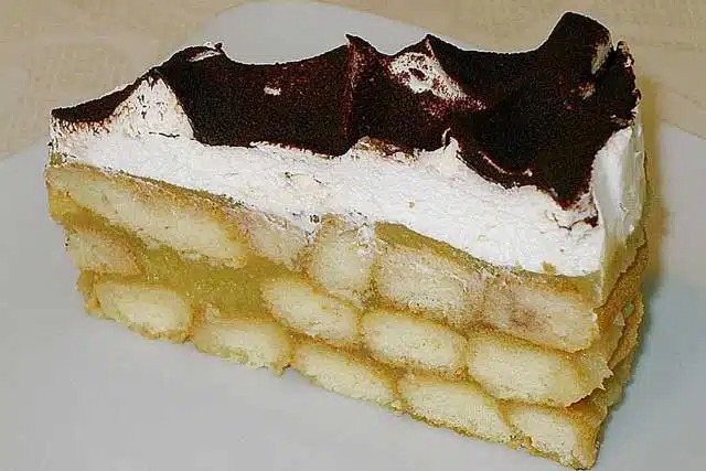 Rețetă tort vis de mere