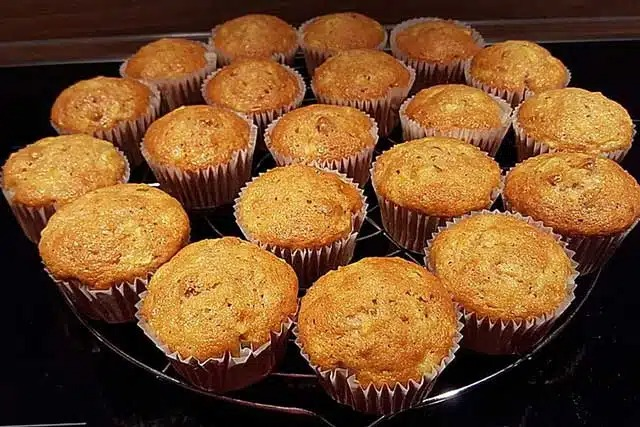 Rețetă de brioșe cu mere și biscuiți Spekulatius