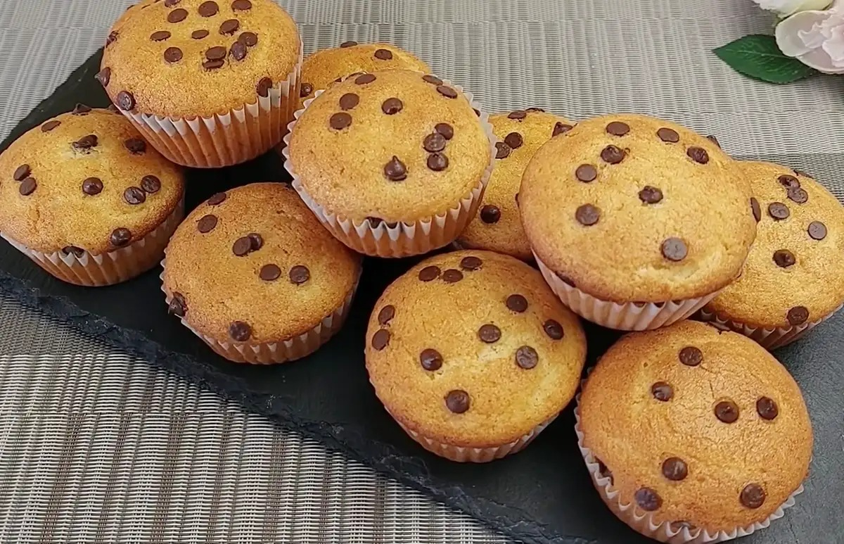 Rețetă de muffins: Desert gata în 2 minute!