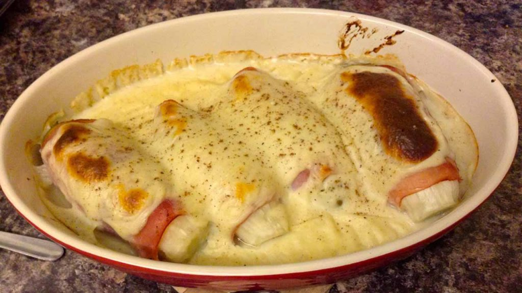 Andive la cuptor cu sos Bechamel – Rețetă simplă