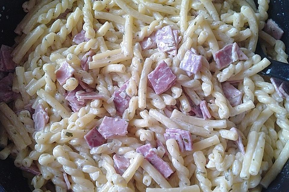 Schmand – Taitei cu șuncă