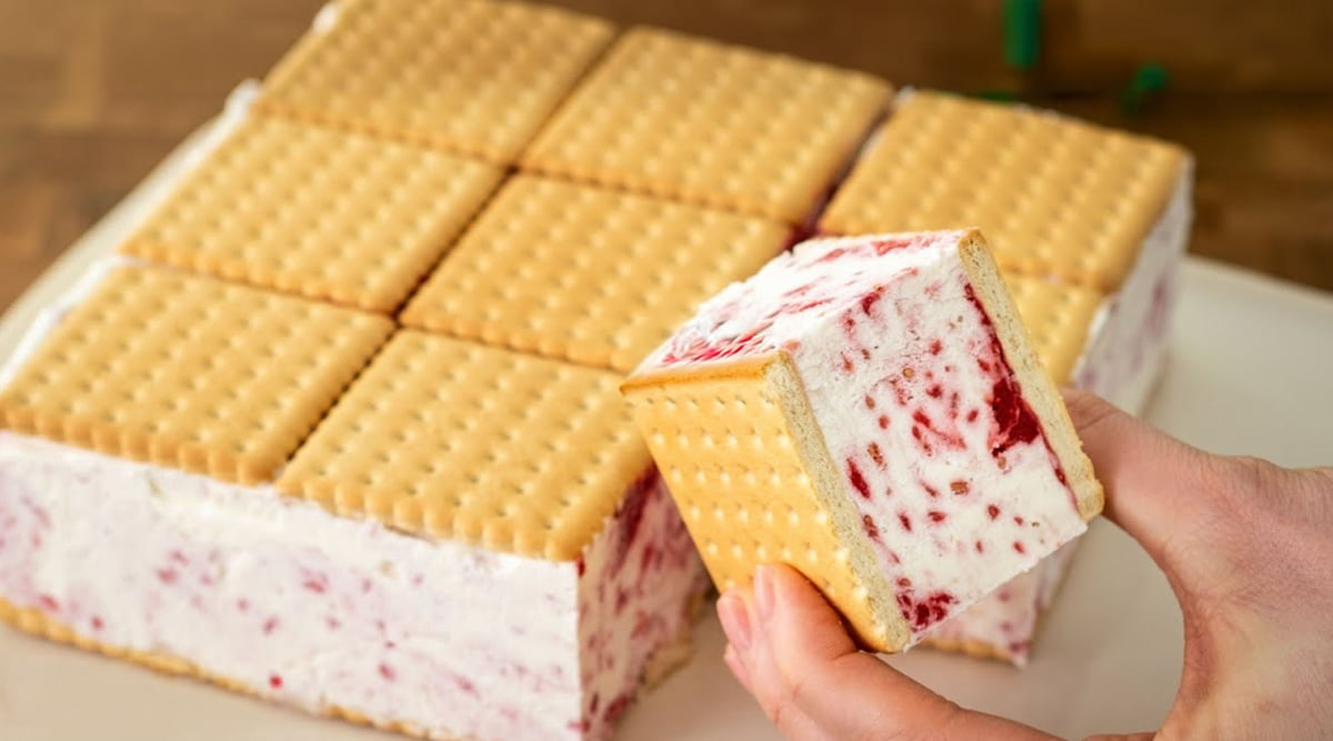 Cea mai delicioasă înghețată din lume în doar 5 minute? Oricine o poate prepara și ai nevoie de doar 3 ingrediente