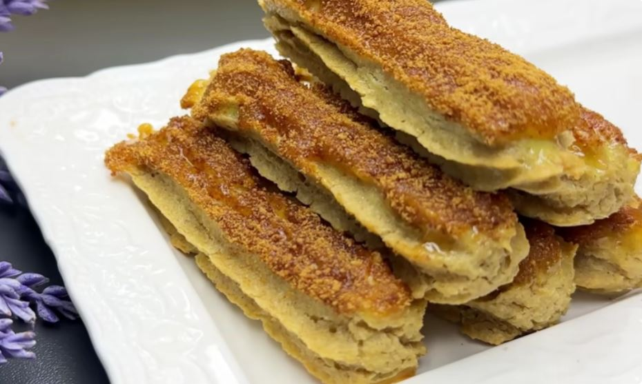 Pufuri, dar arată ca pișcoturile, întind gem sau ciocolată peste ele și devin gustarea mea preferată | Doar 195 Kcal!