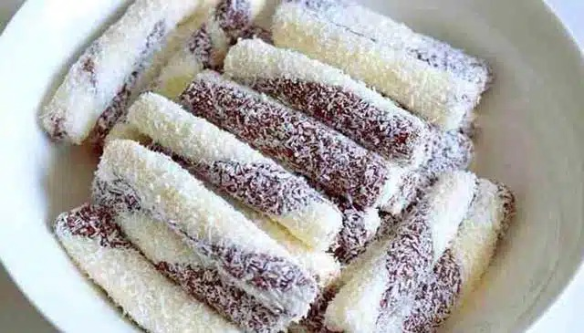 Rețetă rapidă de Kokos Stangerl, mâncat pe loc!