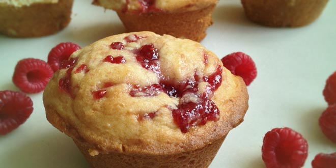 Brioșe low-carb cu stevia (pentru 12 brioșe)