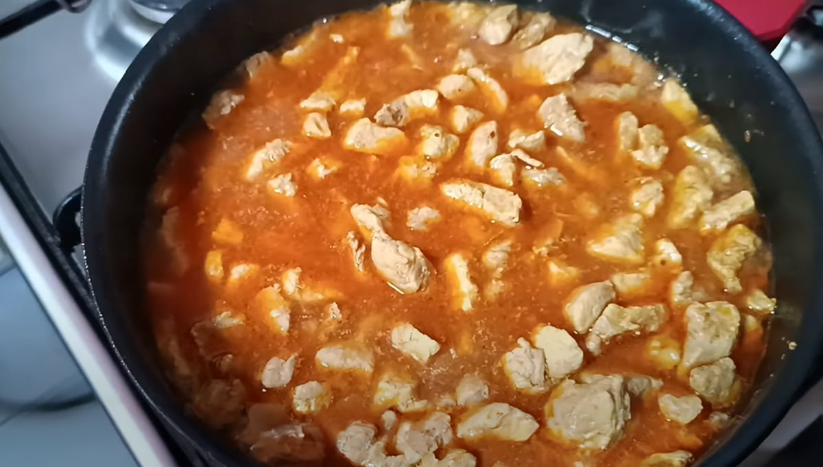 Excelent cotlet de porc în sos: Prânz delicios gata în cel mai scurt timp