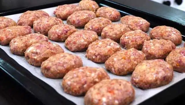 Chiftele la Cuptor Rețetă, Ușor de Făcut și Delicioase!