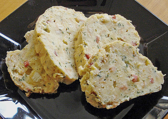Găluște cu pâine serviettenknödel