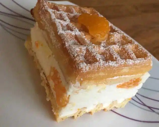 Rețetă de prăjituri cu cremă de brânză și frișcă