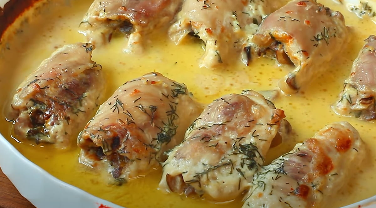 Rulouri de pui umplute cu ciuperci și brânză: Toată lumea îmi cere această rețetă!