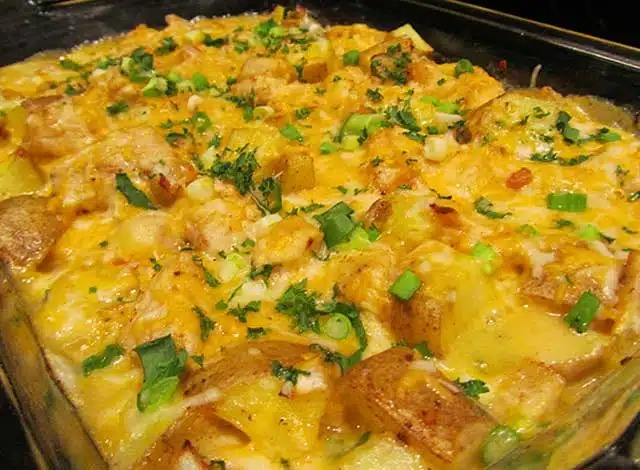 Rețetă delicioasă de cartofi prăjiți la cuptor cu șnițel