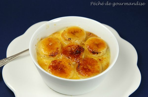 Spumă de portocale cu banane prăjite