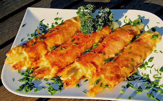 Sparanghel complet diferit