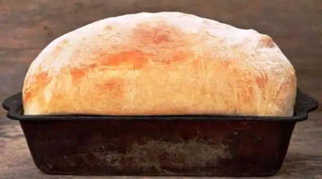 Rețetă de pâine magică în 3 minute fără dospire!