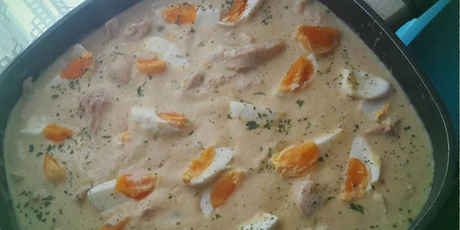 Pui în sos de muștar cu ou (Low Carb)