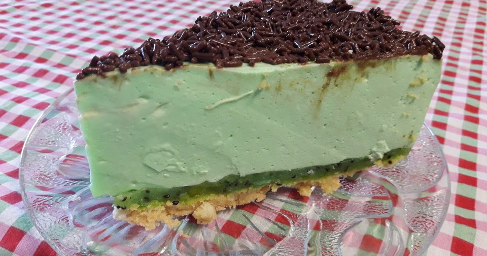 Tort cu kiwi și lemn-dulce