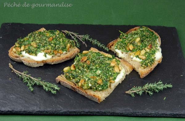 Rucola-Crostini
