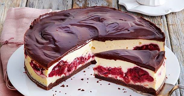 Tort de brânză Schwarzwälder
