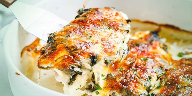 Gratin de legume cu mozzarella și file de pui