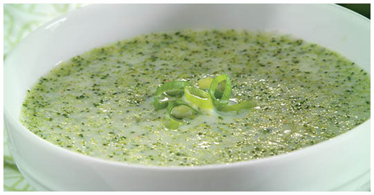 Supă cremă de broccoli