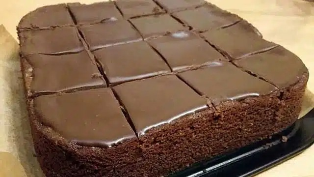 Rețetă de prăjitură cu ciocolată ca la McCafé