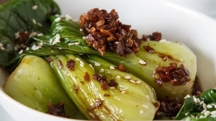 Varză chinezească prăjită (Pak Choi): o rețetă pe care trebuie neapărat să o încerci!