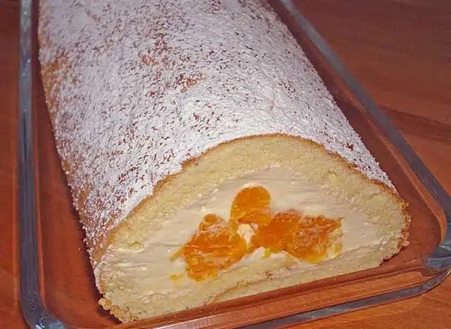Rețetă Ruladă cu pișcoturi și brânză de mandarine