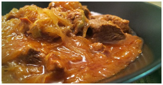 Gulaș Szegediner sărac în carbohidrați