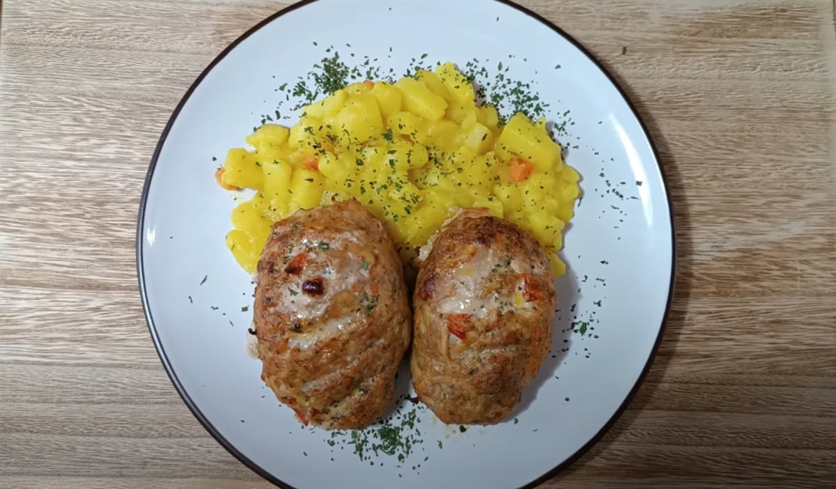 Chifteluțe din carne cu ingrediente unice: Noutatea din carne tocată care merită încercată!