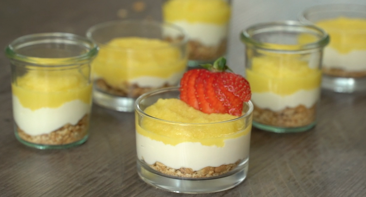 Desert cu mango și cremă de brânză