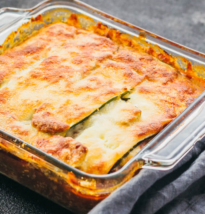 Cum să faci lasagna cu dovlecei și roșii WW