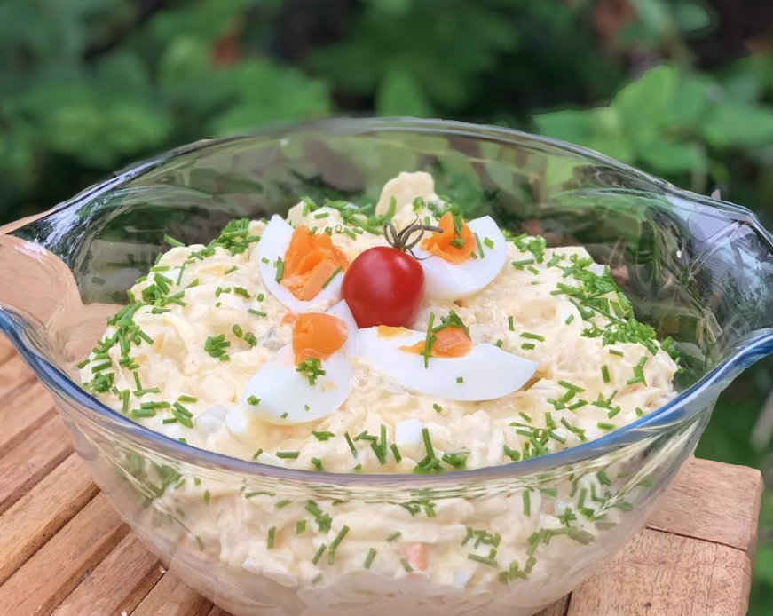 Salată simplă de cartofi