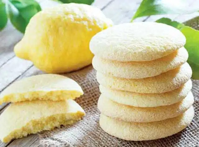 Rețetă simplă de biscuiți cu lămâie