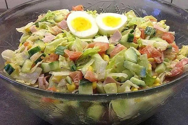 Rețetă de salată iceberg americană