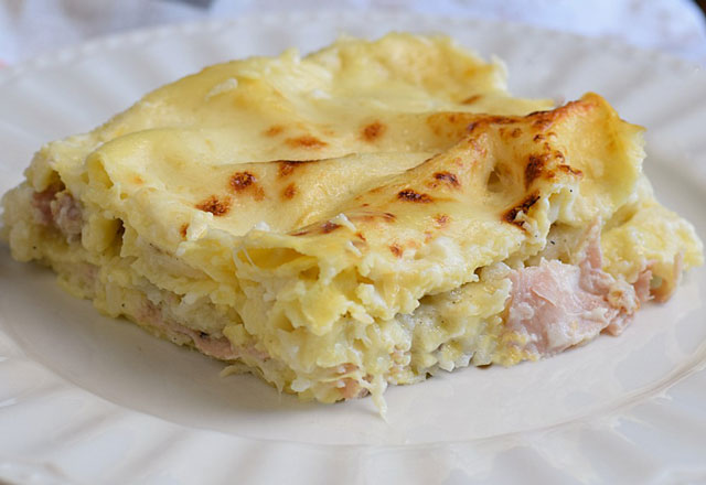 Lasagna cu conopidă și șuncă WW