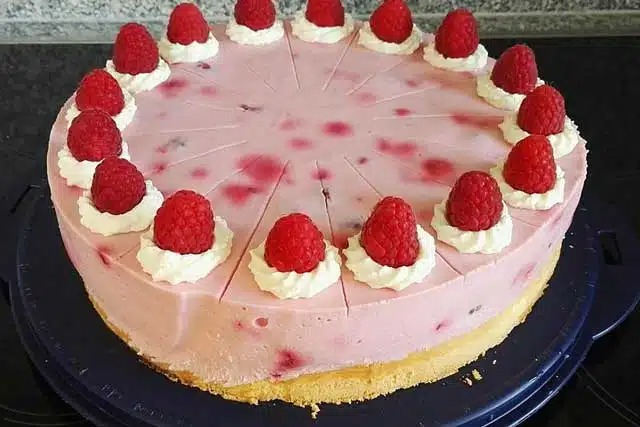 Rețetă de tort rapid cu zmeură