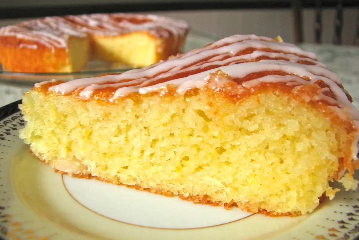 Cel mai rapid și delicios tort din lume: Rețetă de tort cu iaurt