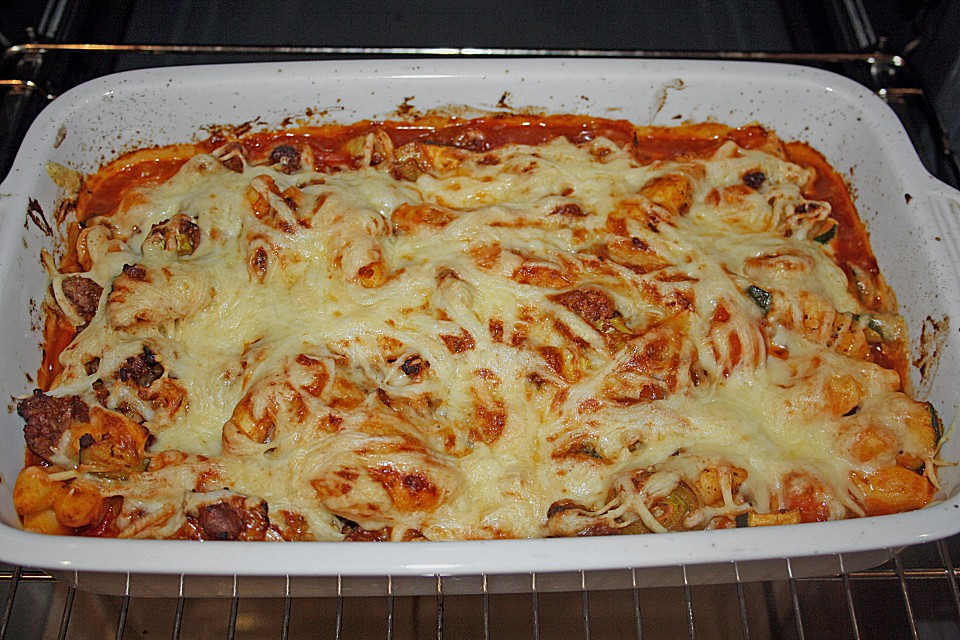 Schupfnudel – carne tocată – gratin