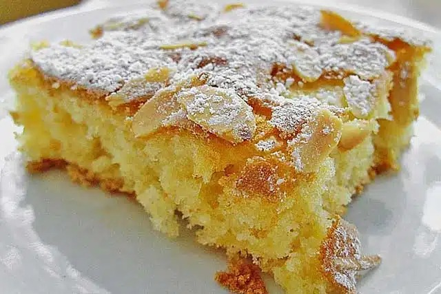 Prăjitură cu mere rețeta bunicii