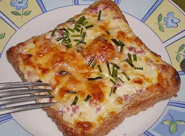 Rețetă Toast Flammkuchen, rapid și super delicios