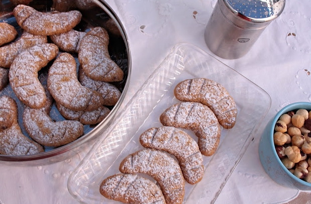 Jumătăți de lume cu alune în Thermomix